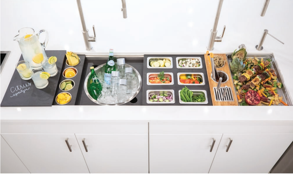 Kitchen Gets Sleek and Shiny Update